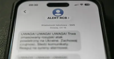 Ewakuacje w urzędach i szkołach po alercie powietrznym w woj. lubelskim i podkarpackim